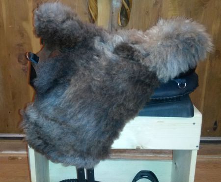 Picture of Fur Saddle